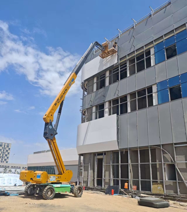 智穩高效！徐工XGS22ACK-Li，蘭州機場上的綠色高效引擎